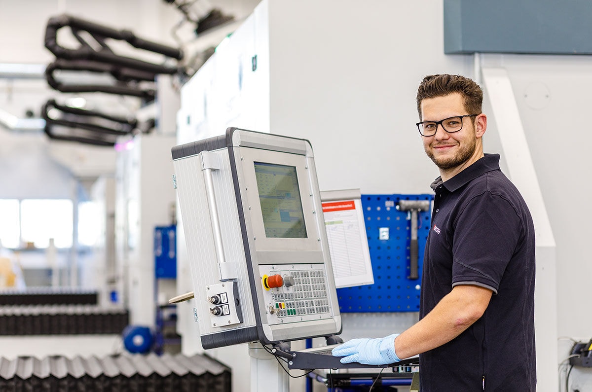 Technischen Mitarbeiter im Bereich Facility & Infrastruktur (m/w/d)