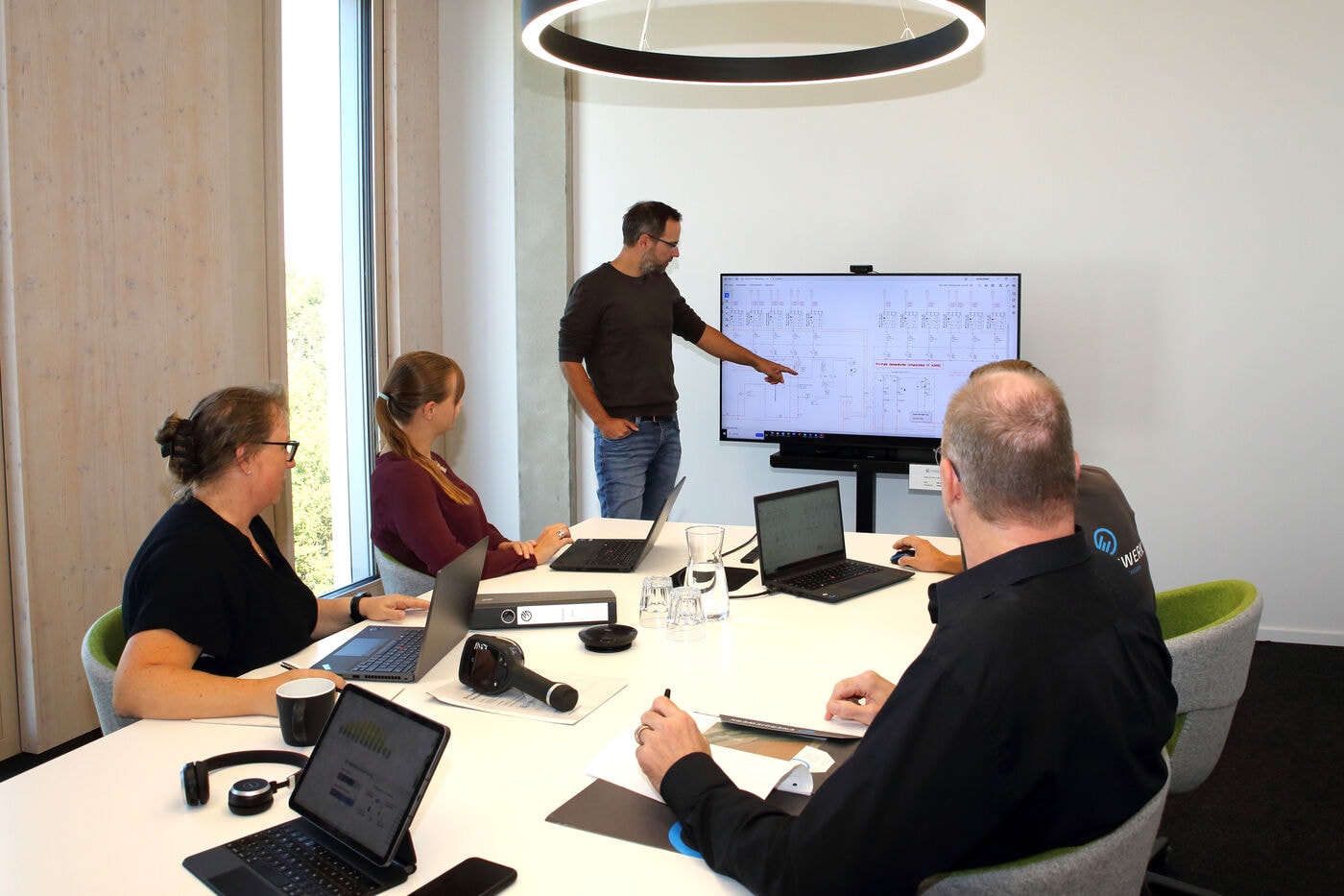 Elektrotechniker (m/w/d) Planung PV-Freiflächen, BESS & Ladeinfrastruktur
